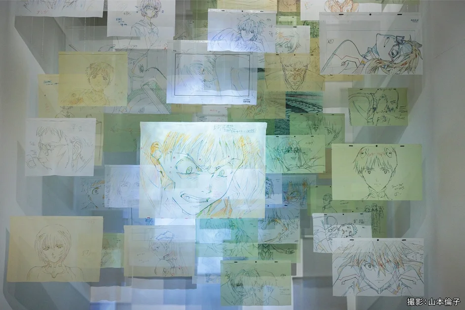 新劇場版完結作の原画展示
