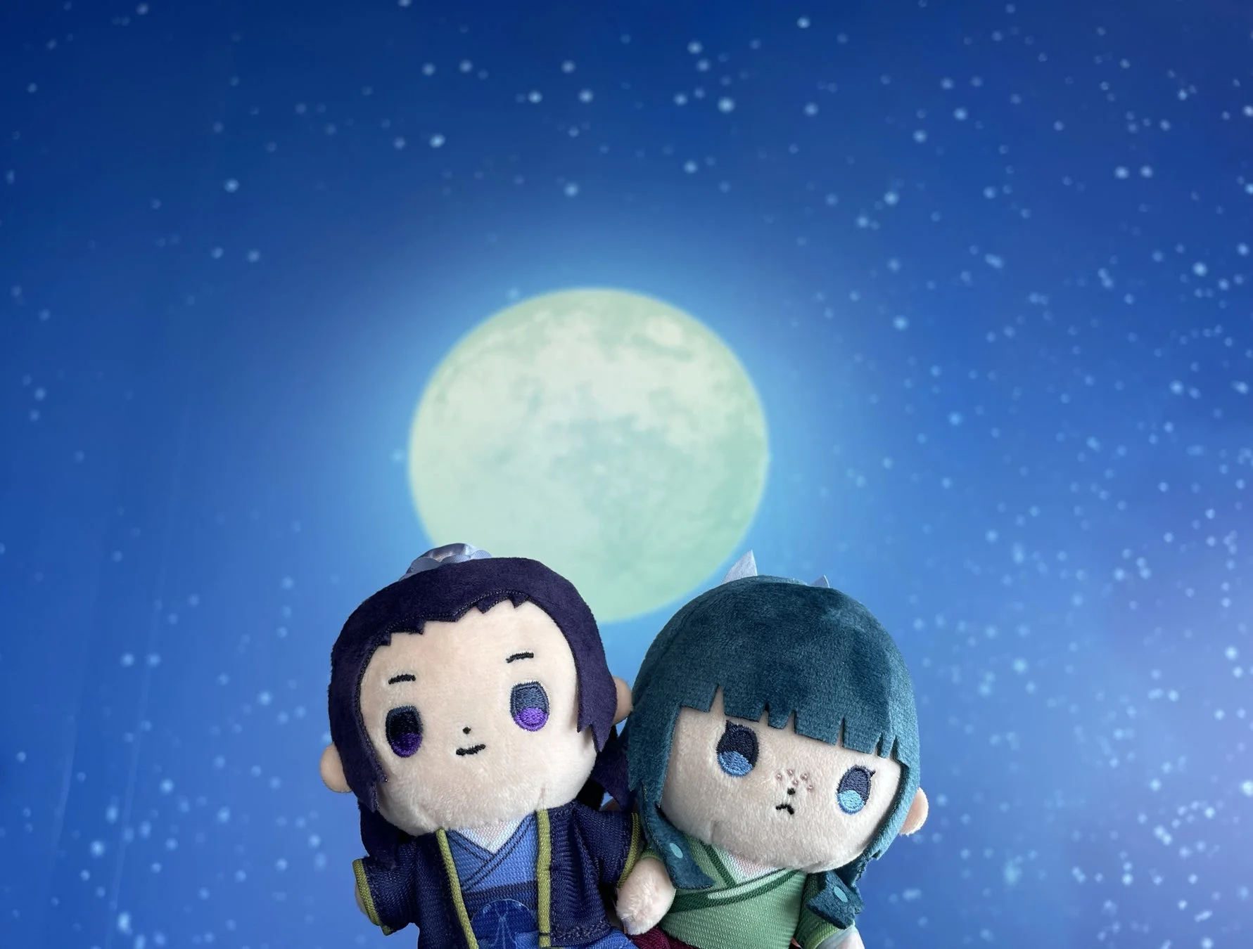 ぬいぐるみと月